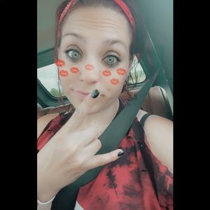 Meet your Posher, Keri